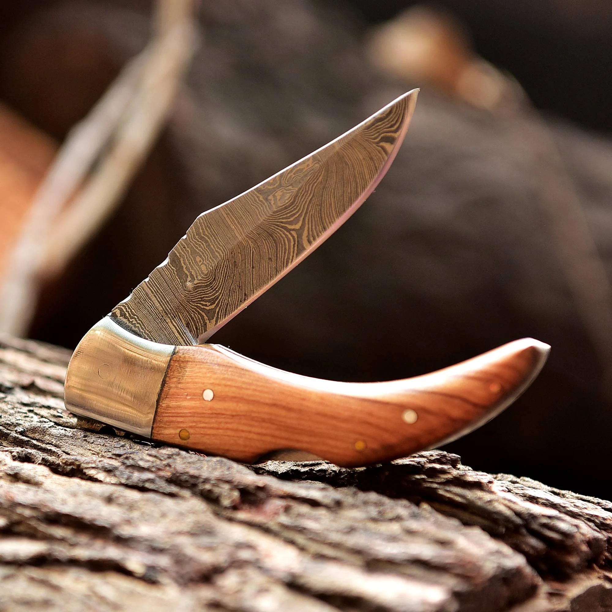 Handmade Damascus Pocket Knife Back Lock Folding Knife Wood Handle - Image 4
