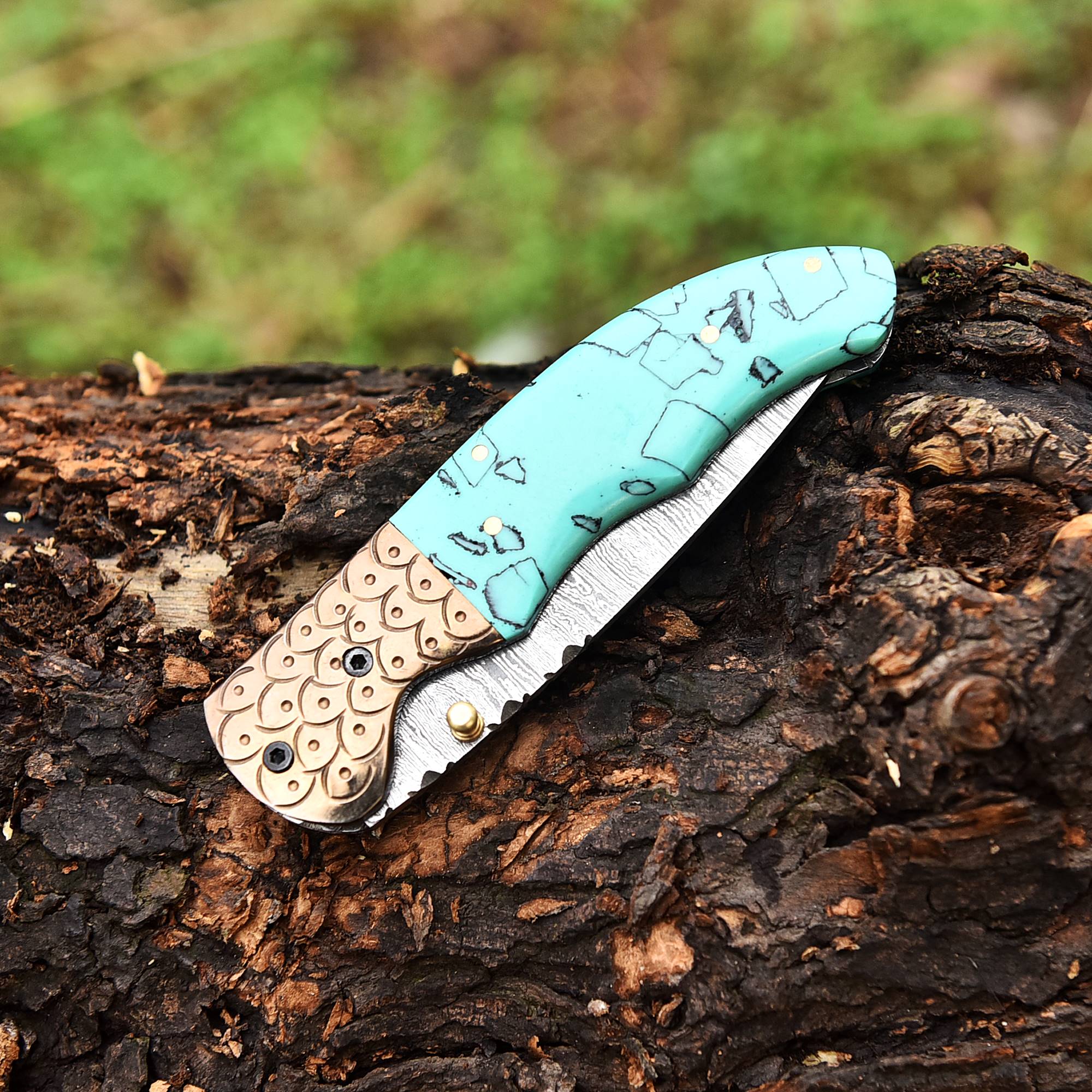 Handmade Damascus Pocket Knife Folding Pocket Knife Resin Handle - Image 5