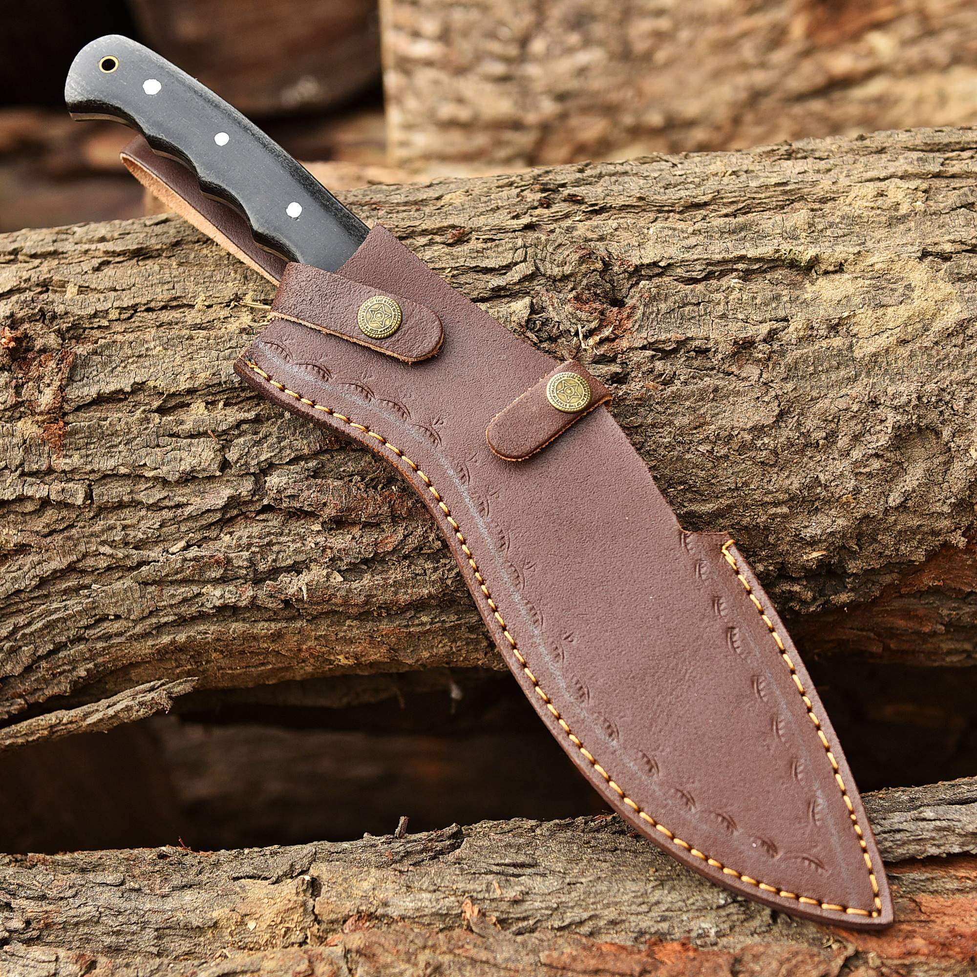 Handmade Damascus Steel Blade Outdoor Adventure Hunting Kukri Knife - Image 5