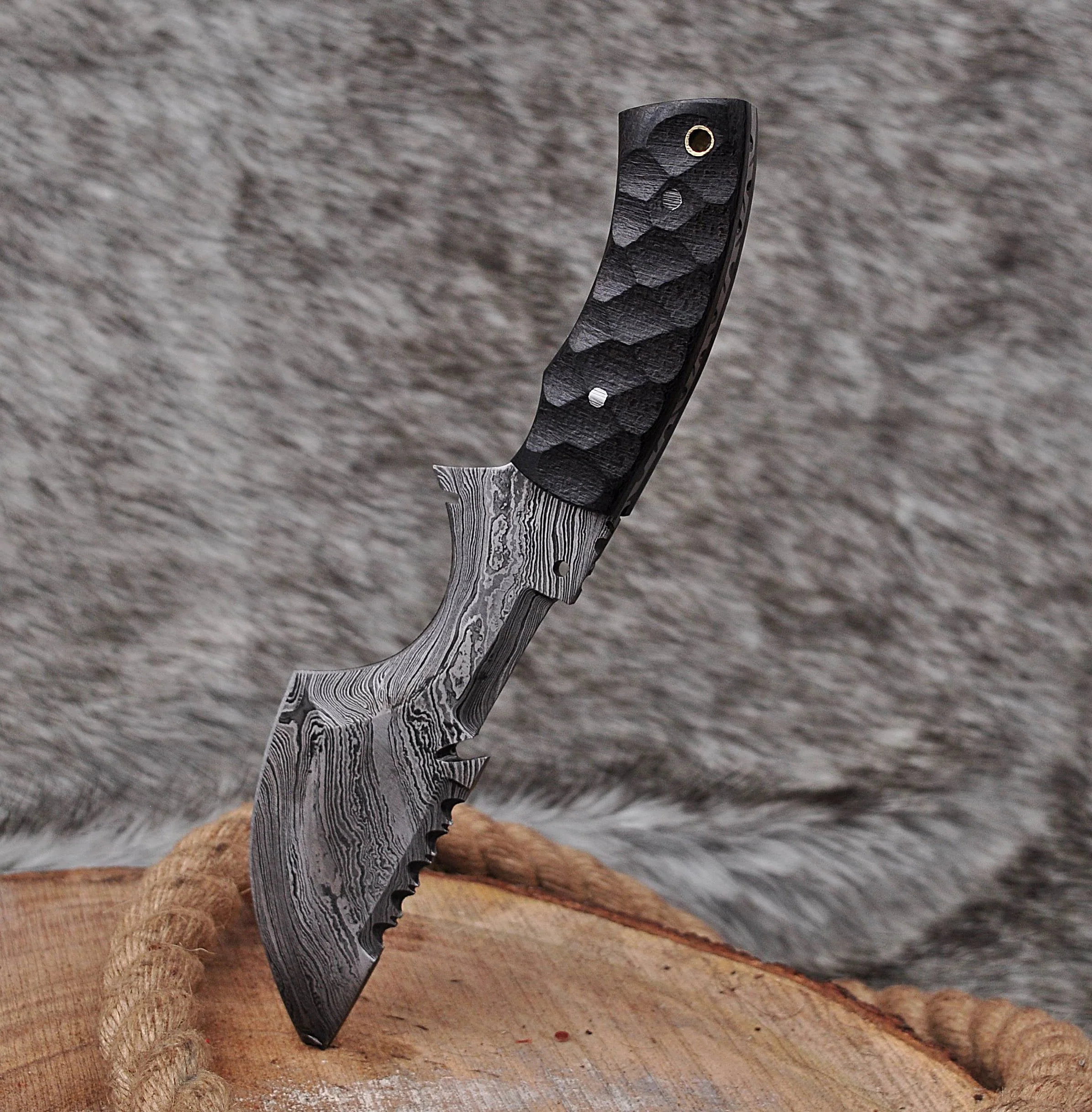 Handmade Damascus Steel Bowie Knife Multi-Purpose Hunting Skinner - with Leather Sheath - Image 5
