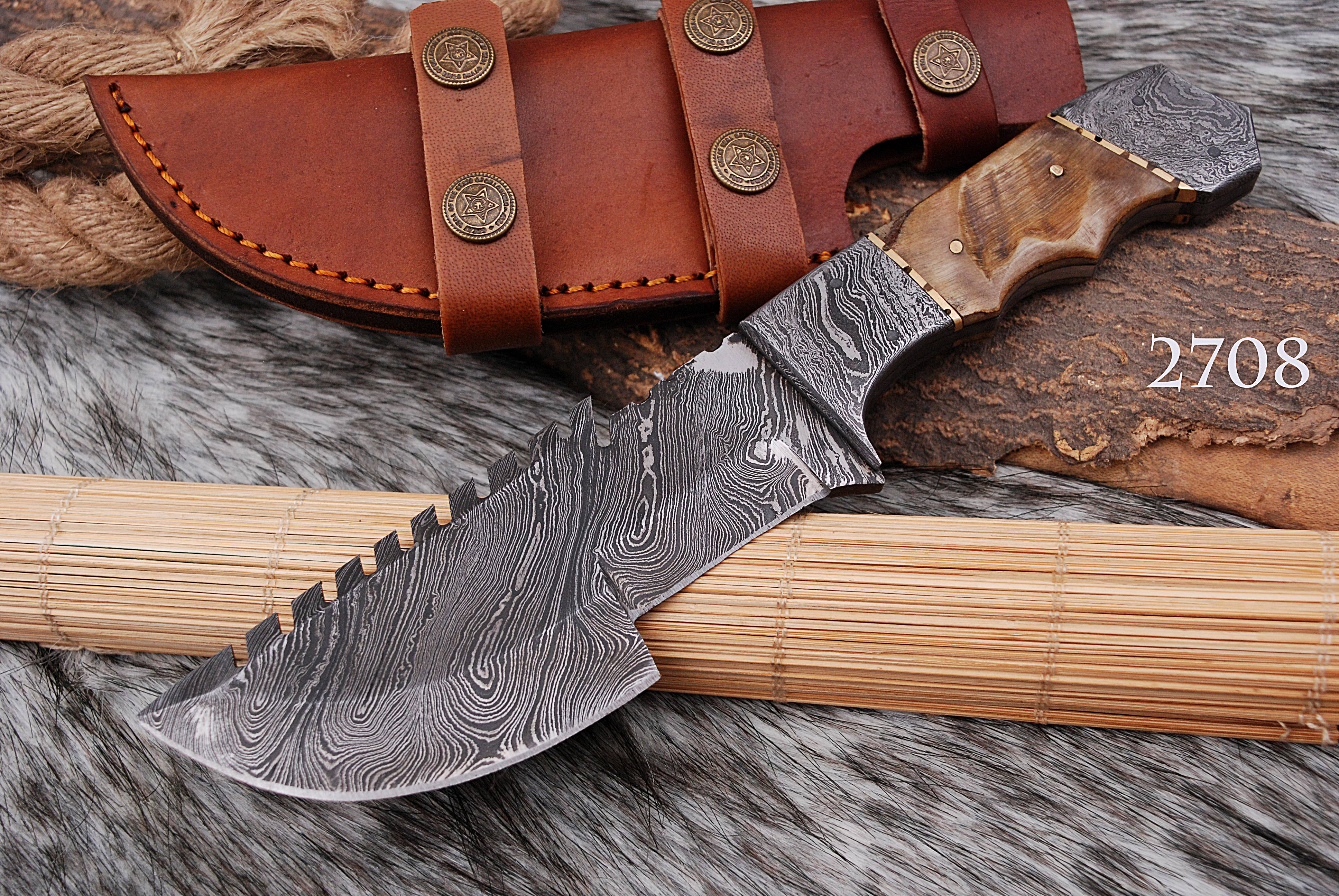 Handmade Damascus Steel Buck Hunting Knife Full Tang Ram Horn Handle Ideal Tactical - Image 3