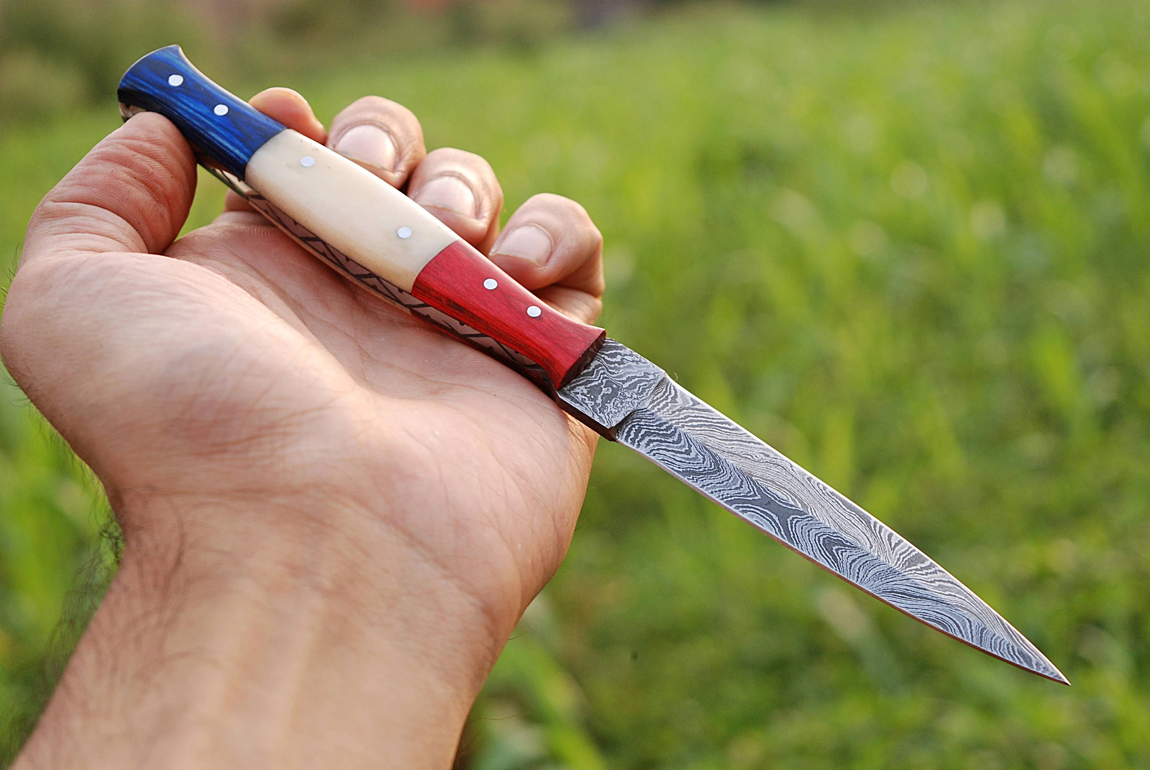 Handmade Damascus Steel Combat Knife Ideal Boot Knife Camel Bone & Wood Handle - Image 3
