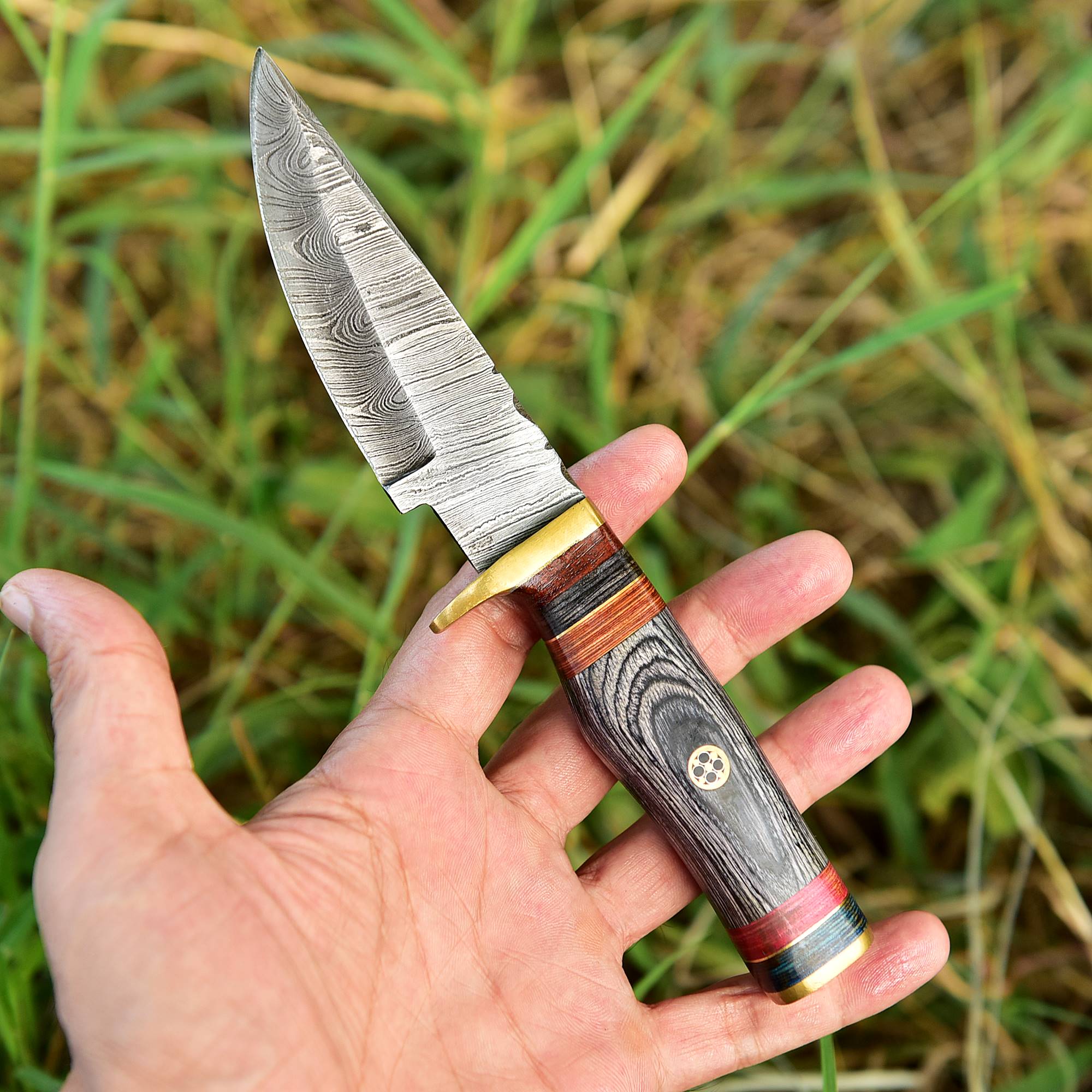 Handmade Damascus Steel Fixed Blade Outdoor Skinner Knife With Sheath - Image 3