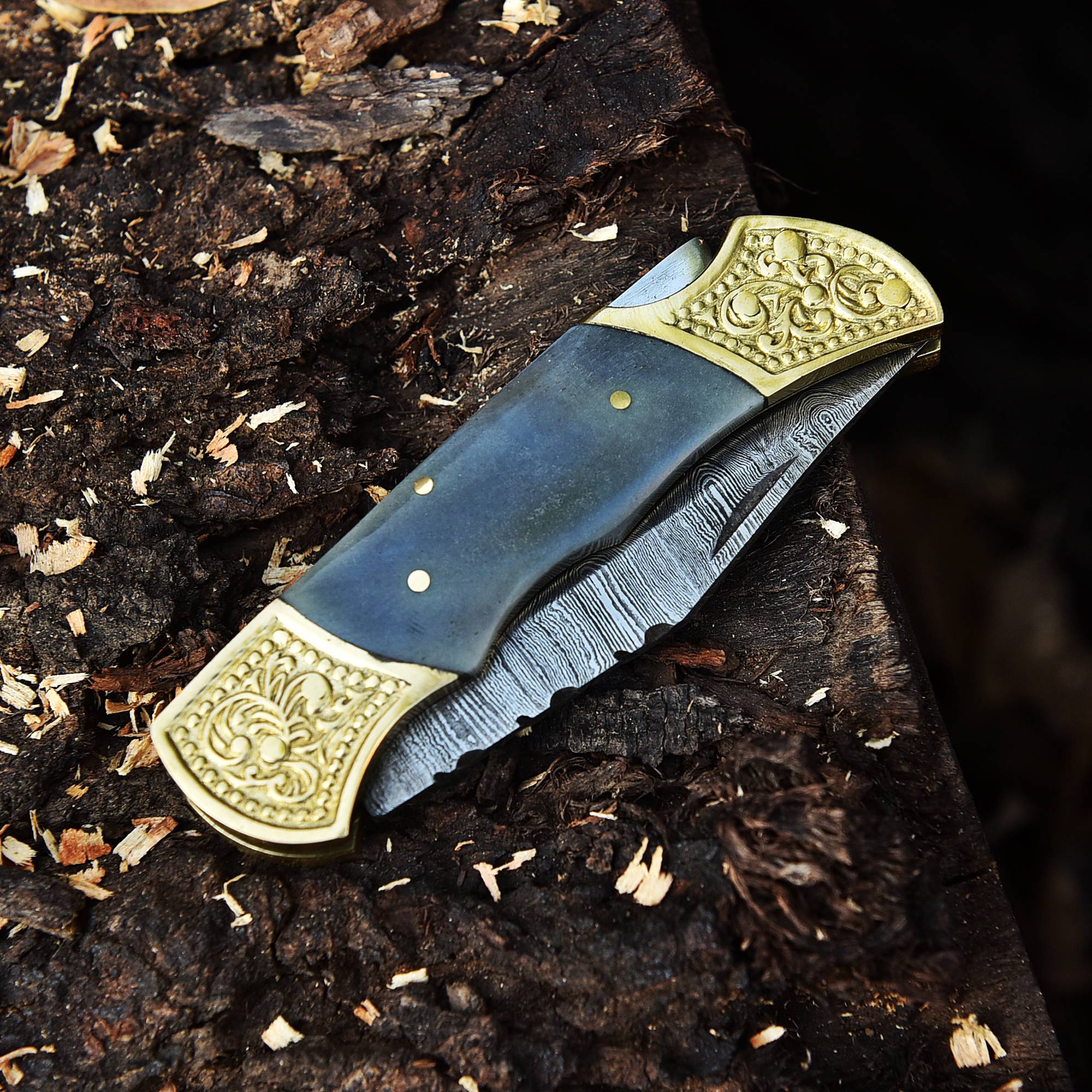 Handmade Damascus Steel Folding Blade Pocket Knife-Gray Bone Handle - Image 5