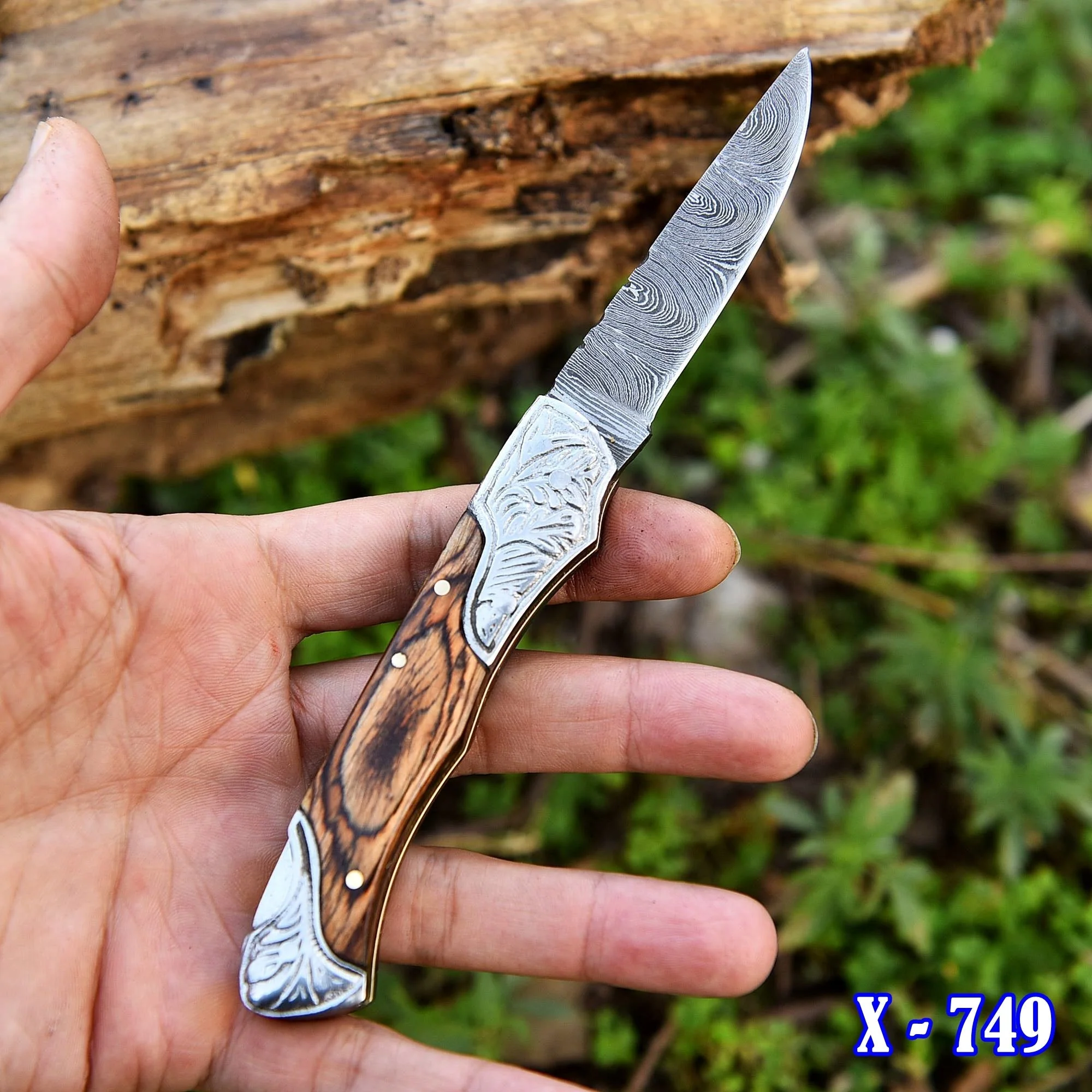 Handmade Damascus Steel Folding Pocket Knife with Pakka Wood Handle and Back Lock - Image 3