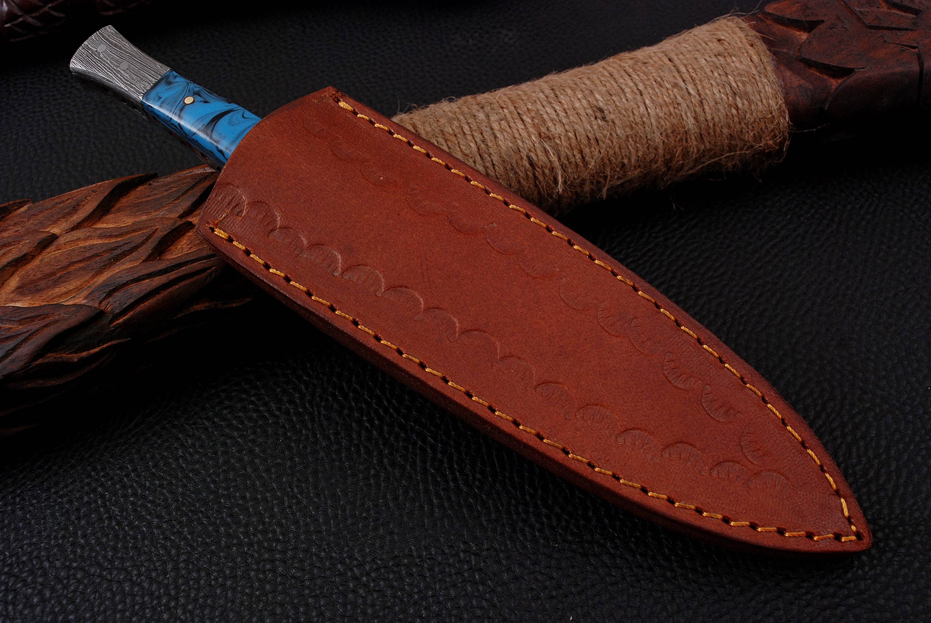 Handmade Damascus Steel Full Tang Knife with Sheath Resin Handle - Image 11