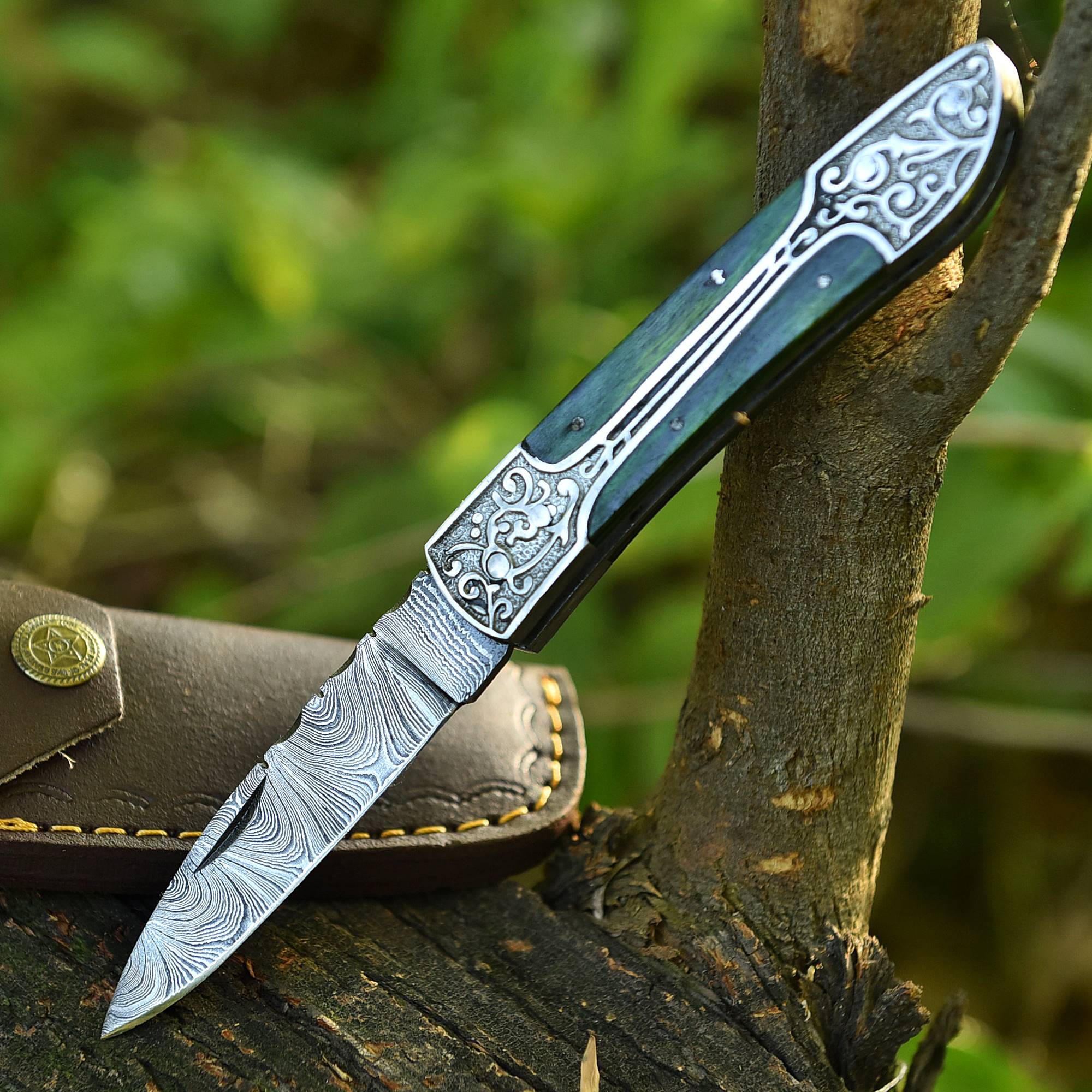 Handmade Damascus Steel Hunting Folding Blade Pocket Knife Wood Handle - Image 2