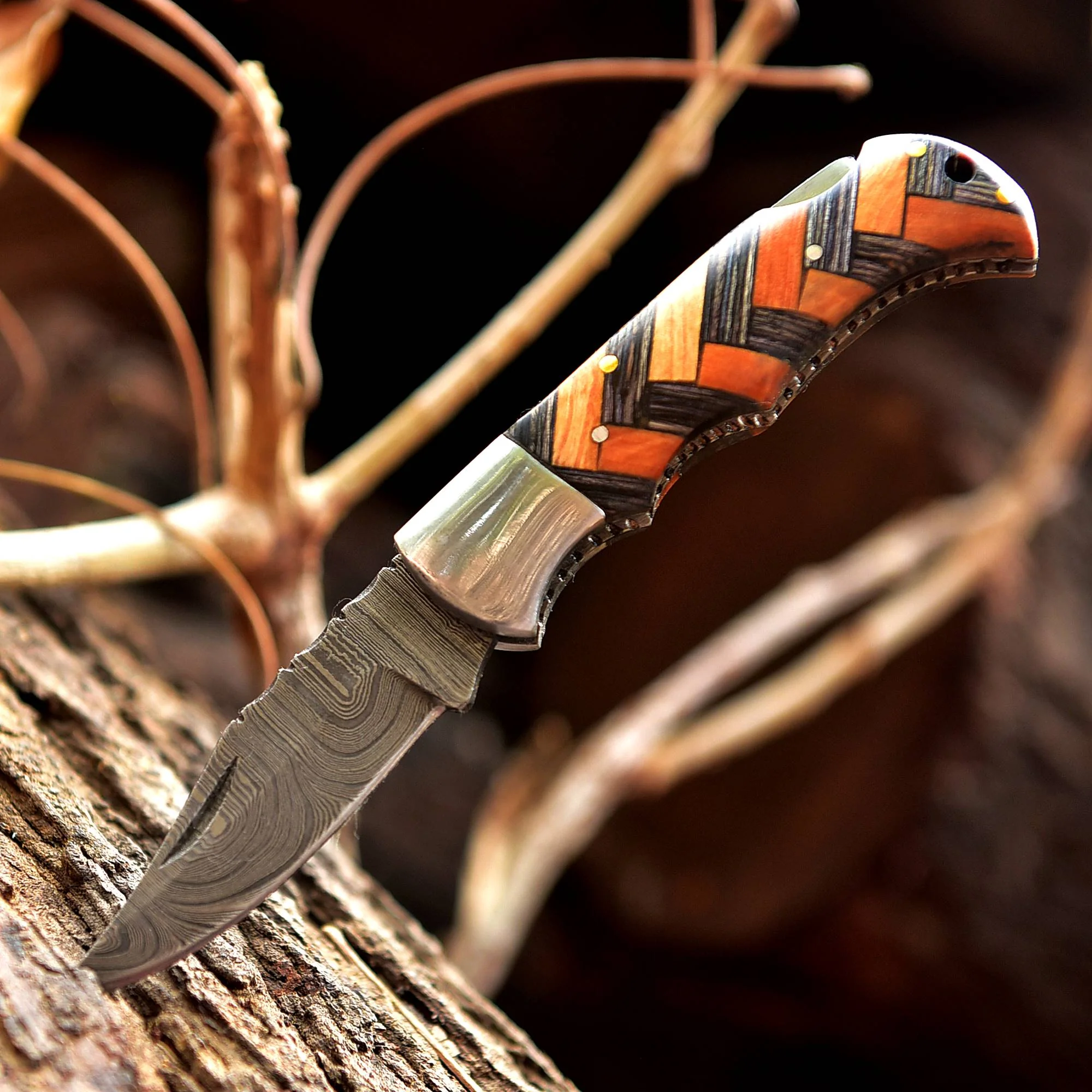 Handmade Damascus Steel Hunting Folding Knife Wood Steel Bolster Handle - Image 3