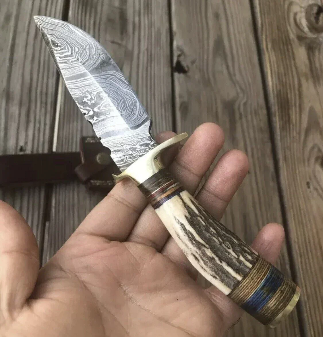 8" Handmade Damascus Steel Hunting Knife with Stag Antler Handle - Image 4