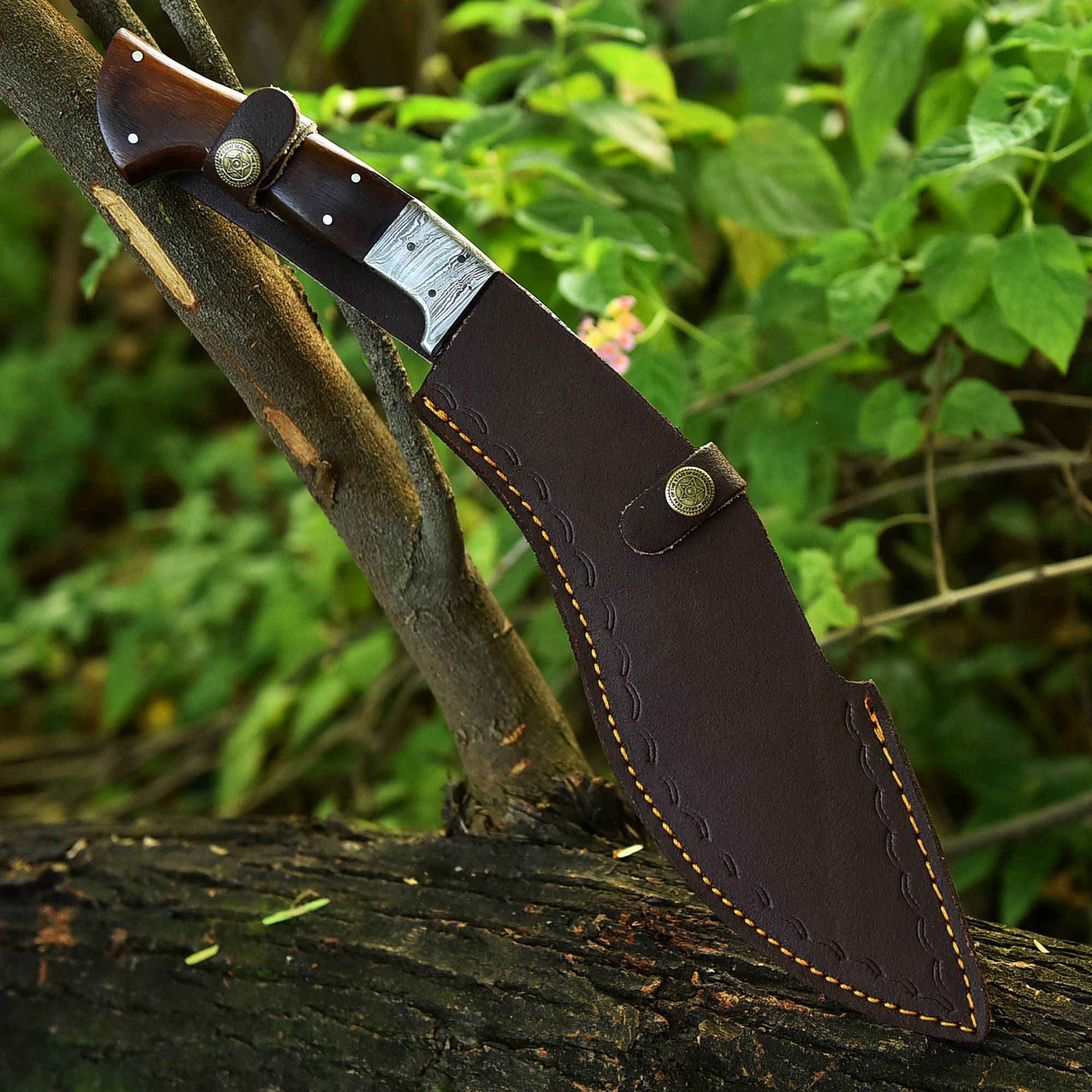 Handmade Damascus Steel Hunting Kukri Knife Damascus Bolster Wood Handle - Image 4