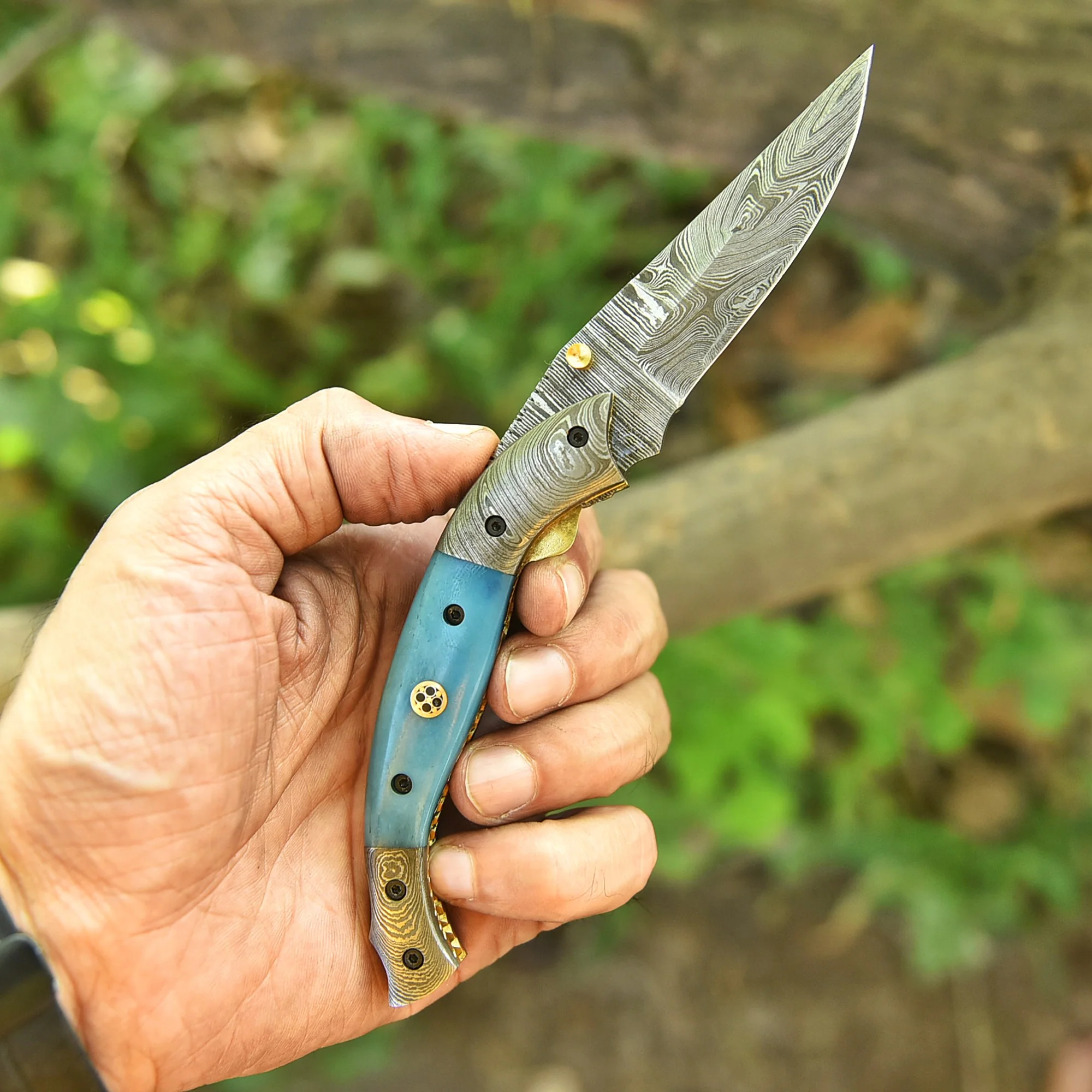 Handmade Damascus Steel Hunting Pocket Knife Camping Folding Blade With Camel Bone Handle - Image 3
