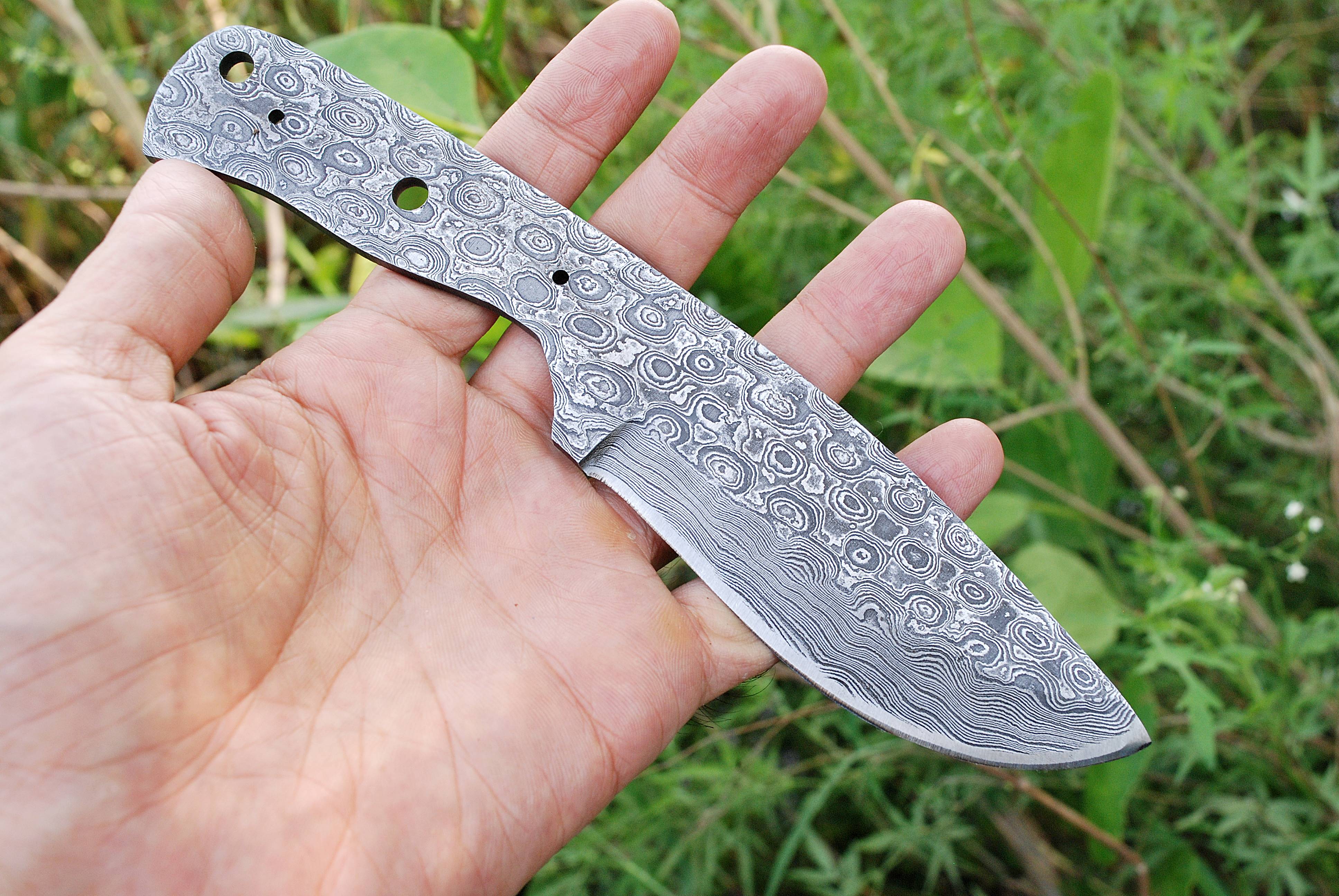 Handmade Damascus Steel Rain Pattern Kukri Blade Knife Blank Blade - Image 3