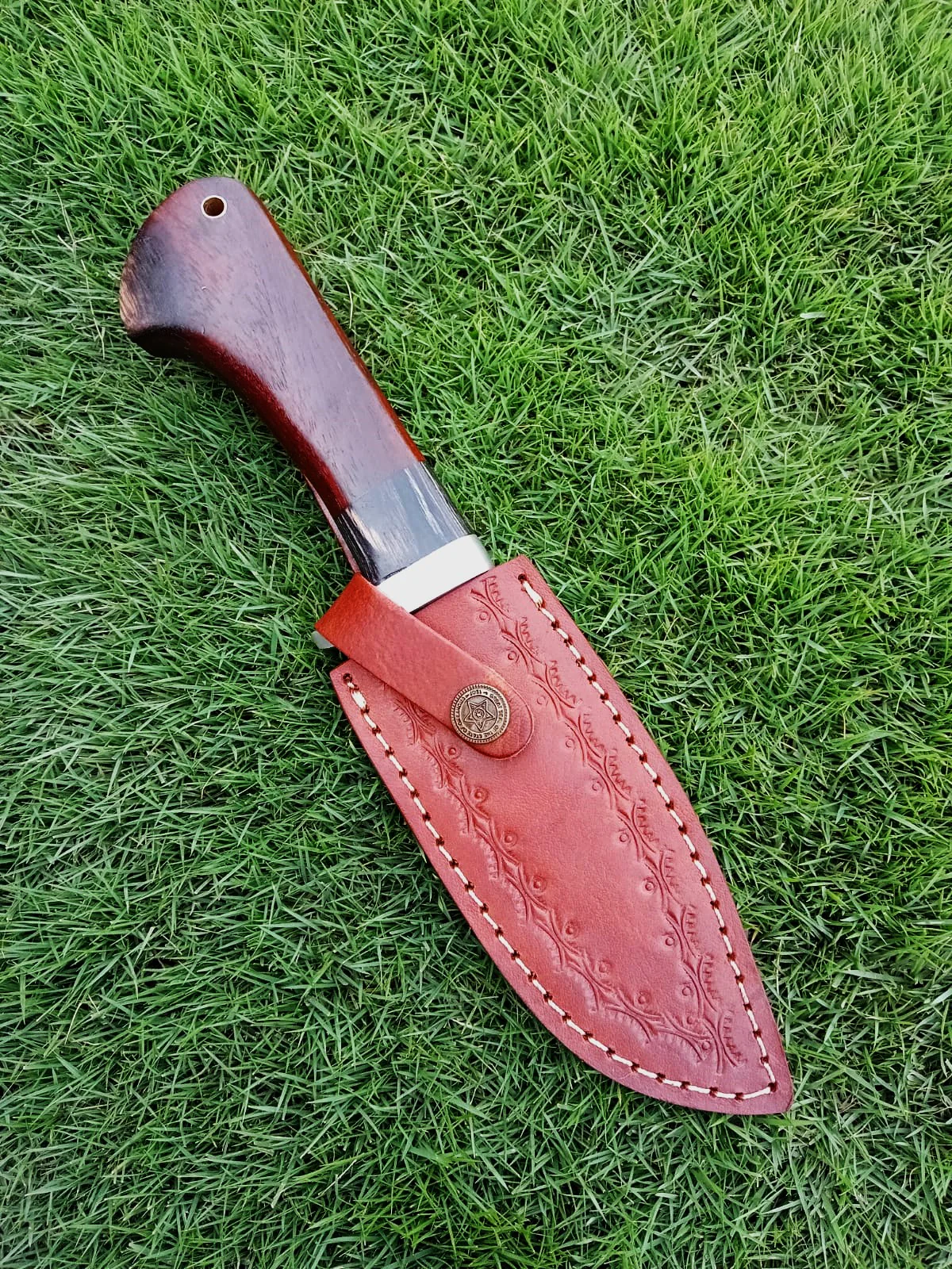 Handmade Damascus Steel Skinner Fixed Blade Knife EDC Wood Handle - Image 2