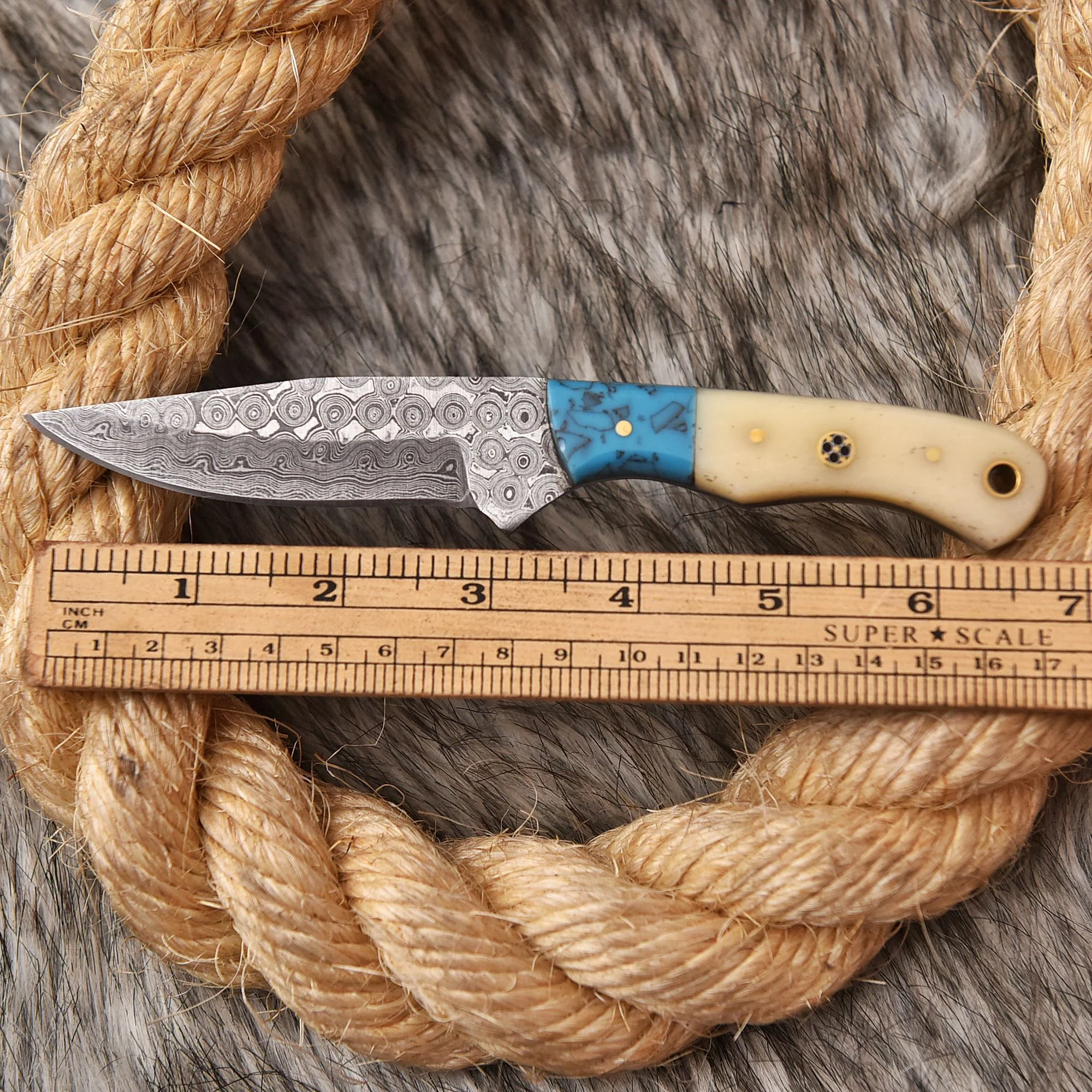 Handmade Damascus Steel Skinner Knife Camel Bone Resin Handle Full Tang - Image 4