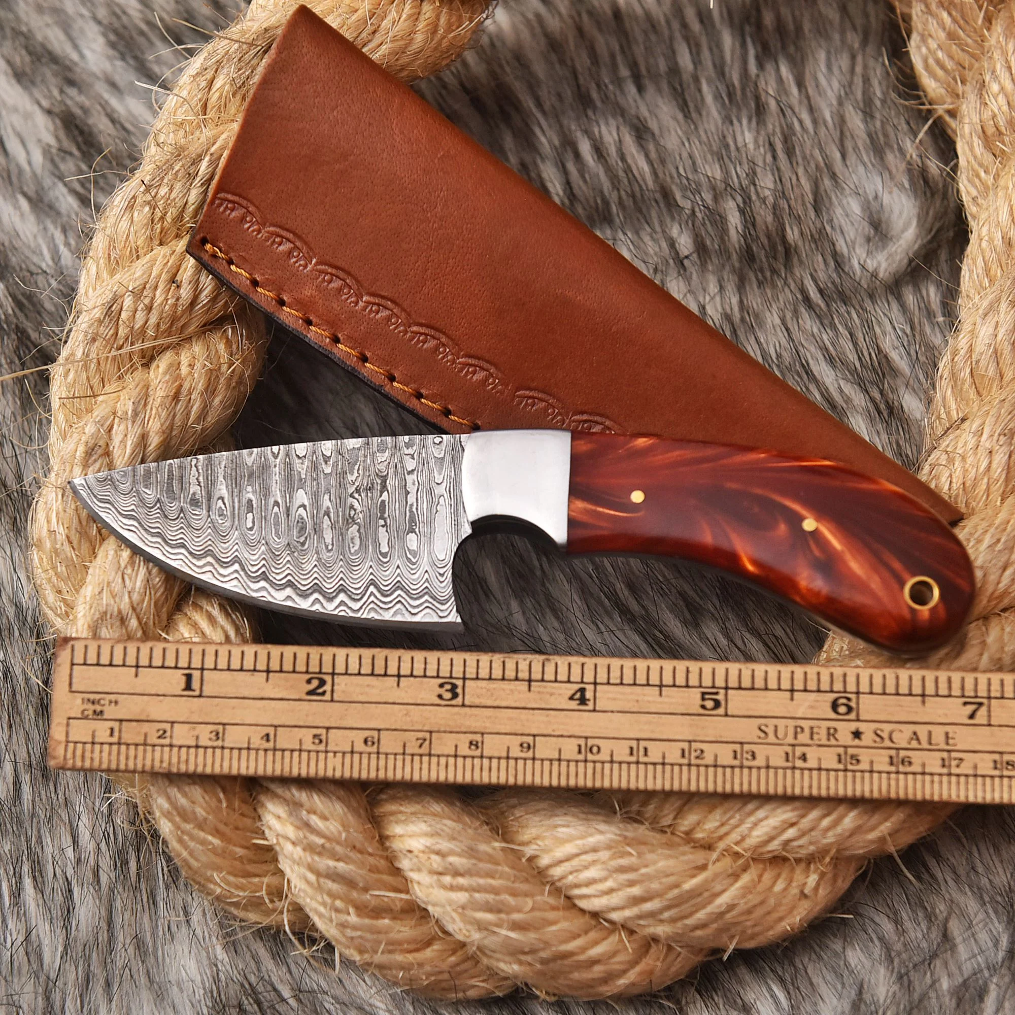Handmade Damascus Steel Skinner Knife Resin Handle Full Tang With Sheath - Image 4