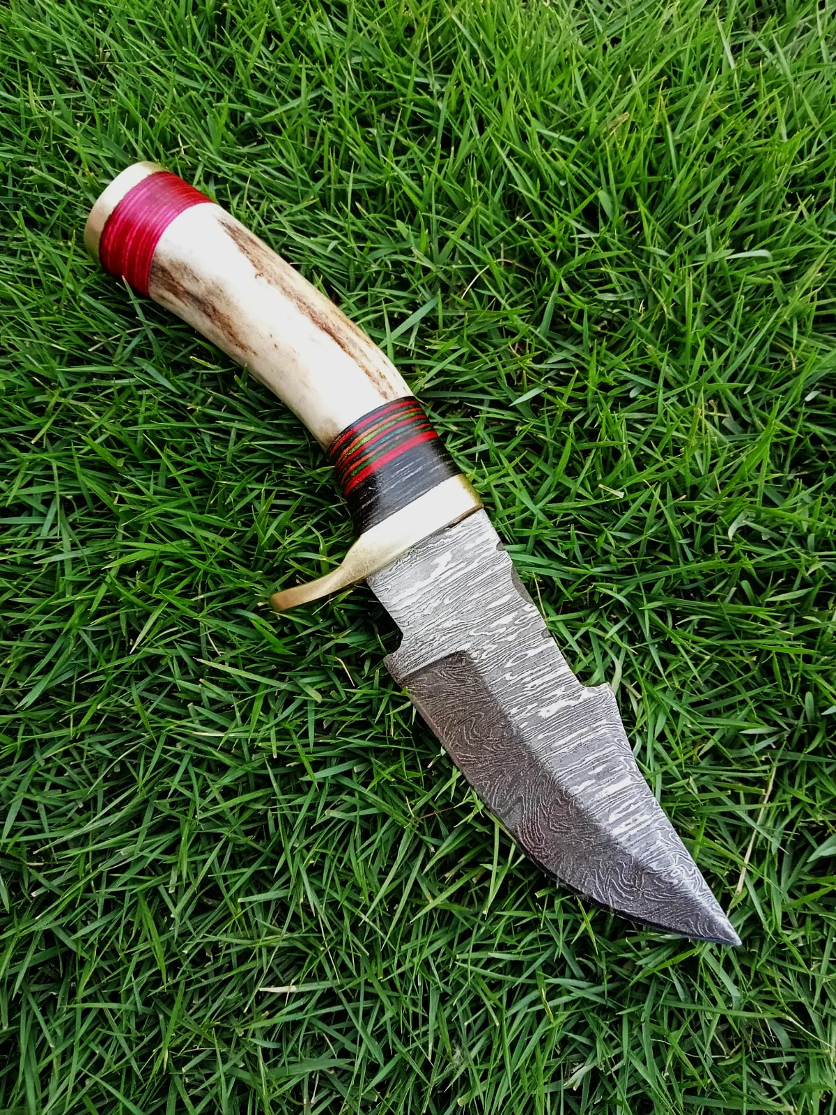 Handmade Damascus Steel Skinner Outdoor Camping Adventure Knife - Image 3