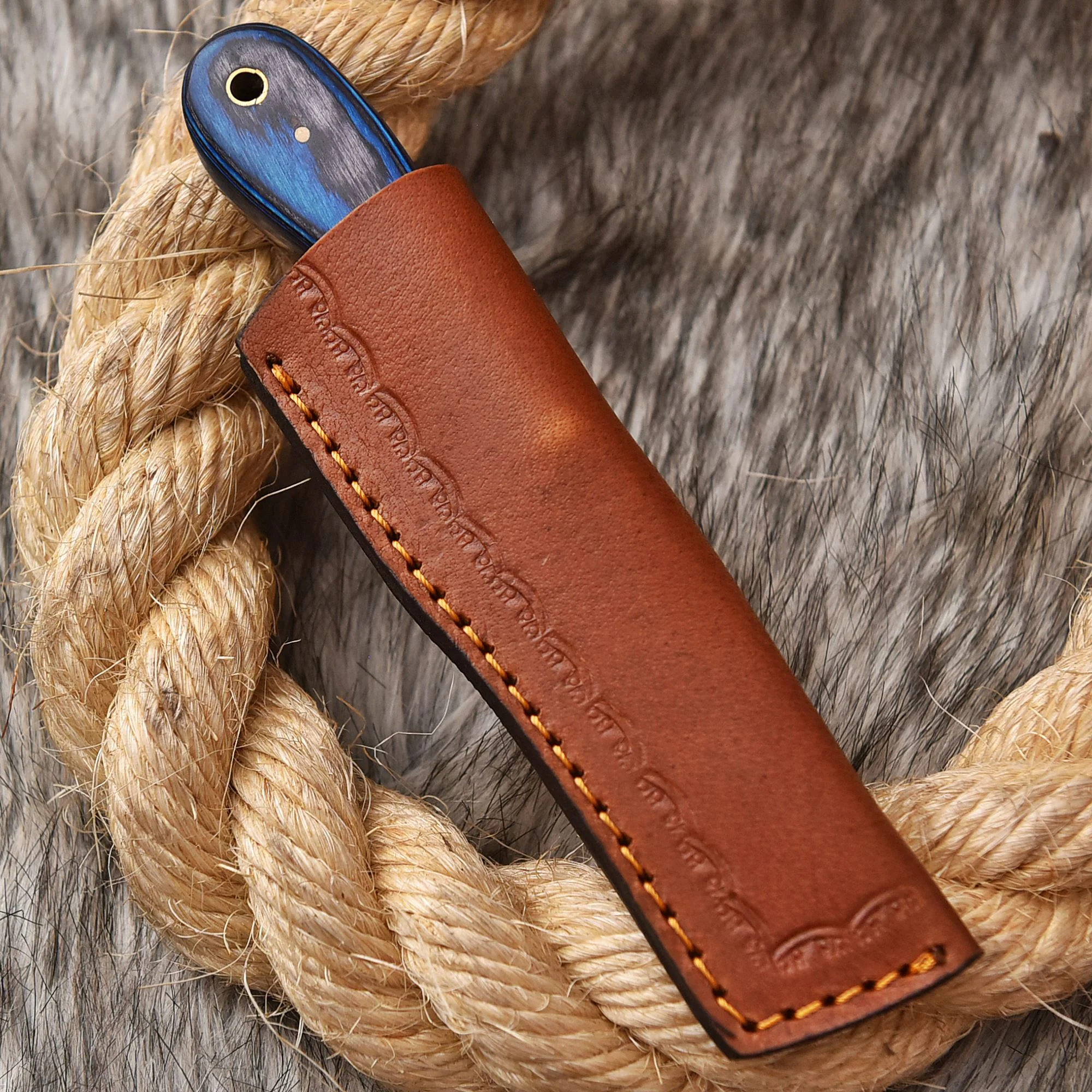 Handmade Damascus Steel Skinning Tactical Camping Knife Wood Handle EDC - Image 5