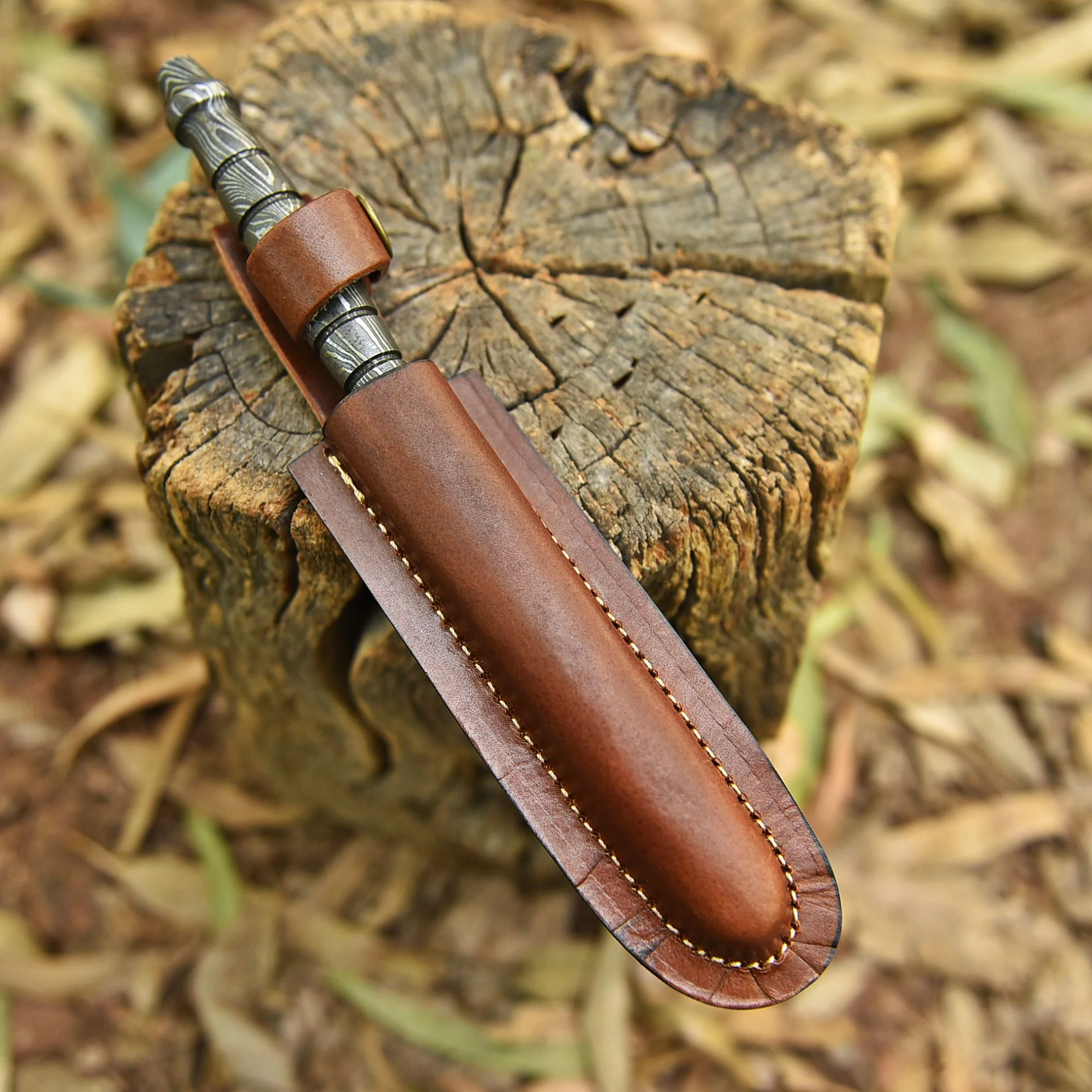 Handmade Damascus Steel Twist Blade Dagger Hunting Adventure Knife With Sheath - Image 5