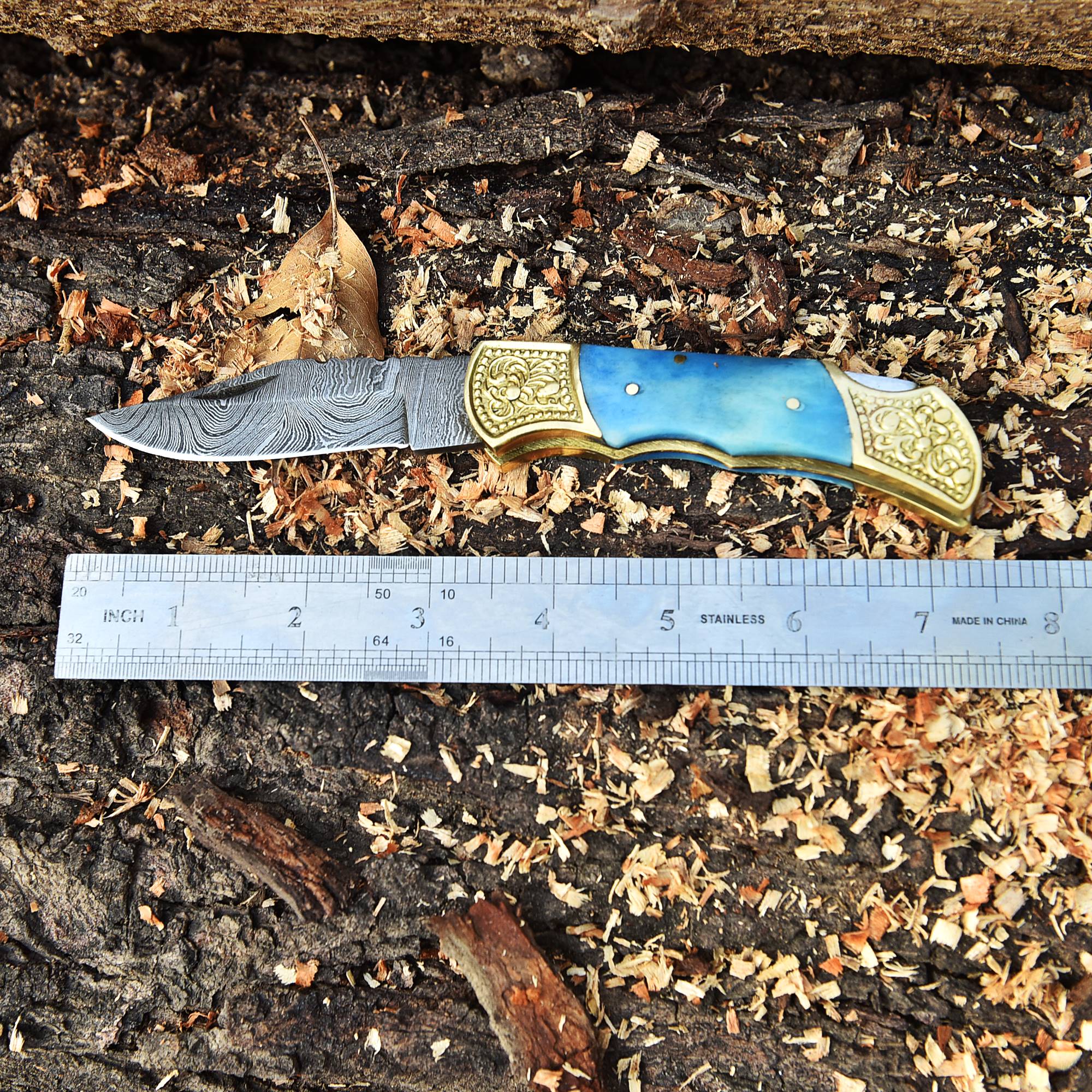 Handmade Damascus Steel Folding Blade Pocket Knife Lock Back - Blue Bone Handle - Image 4