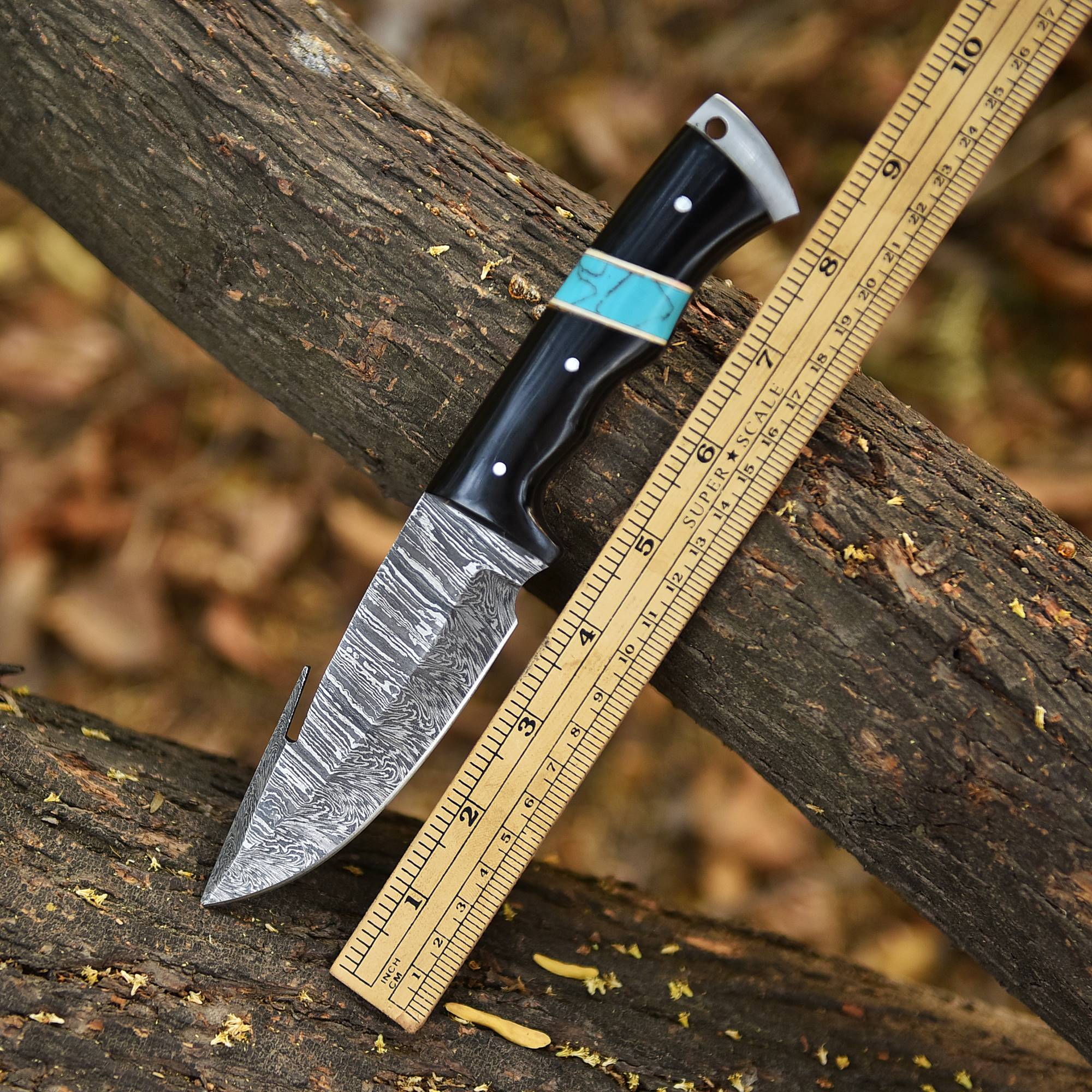 Handmade Forged Damascus Steel Gut Hook Blade Skinner Knife Resin Handle - Image 4