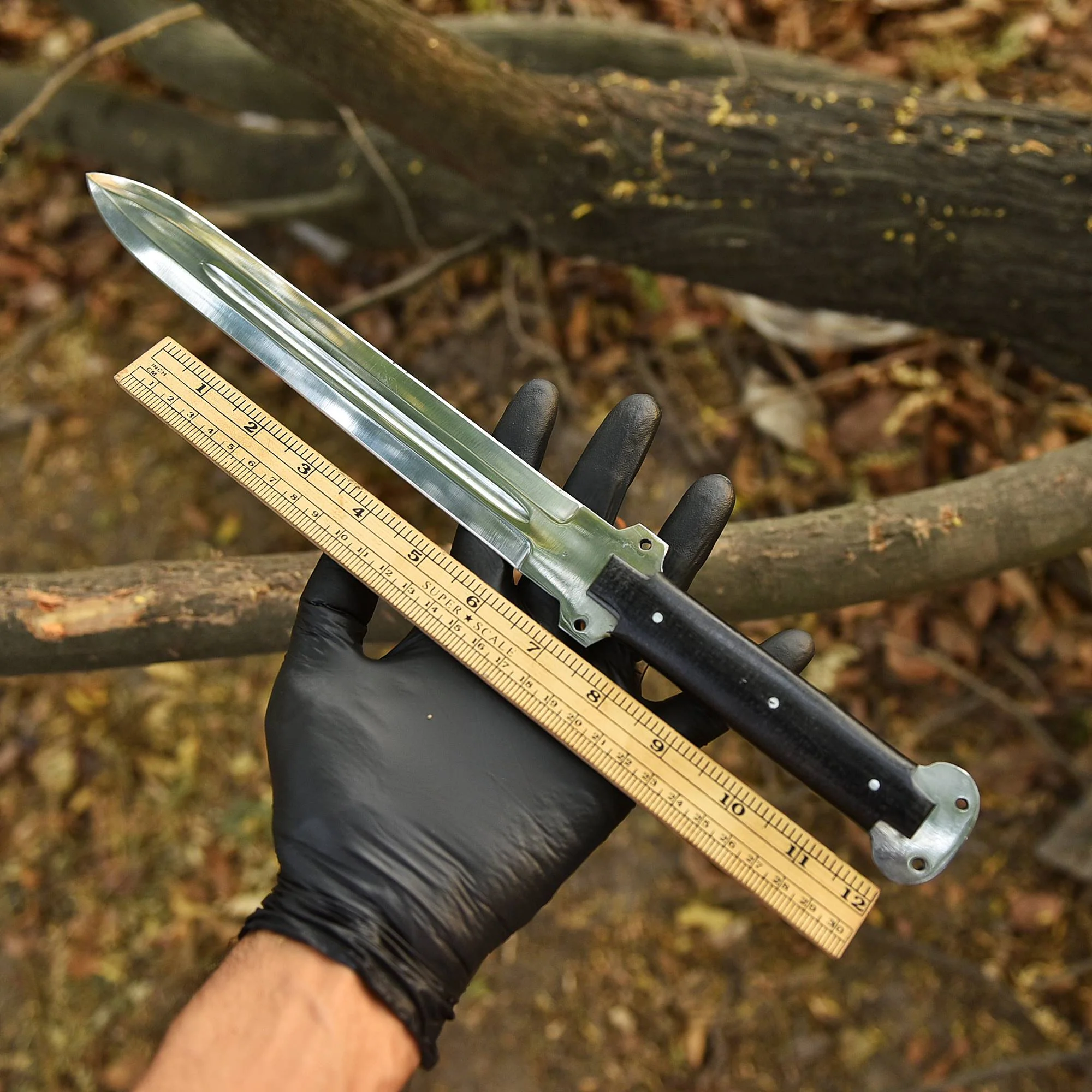 Handmade High End Tactical Carbon Steel Double Edge D2 Blade Dagger - Image 5
