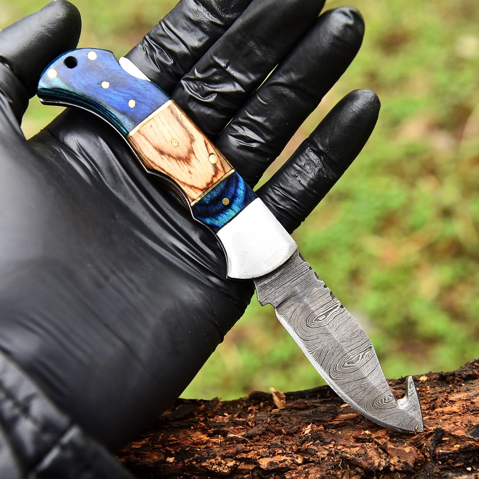 Handmade Hiking Adventure Damascus Steel Blade Pocket Knife Wood Handle - Image 3