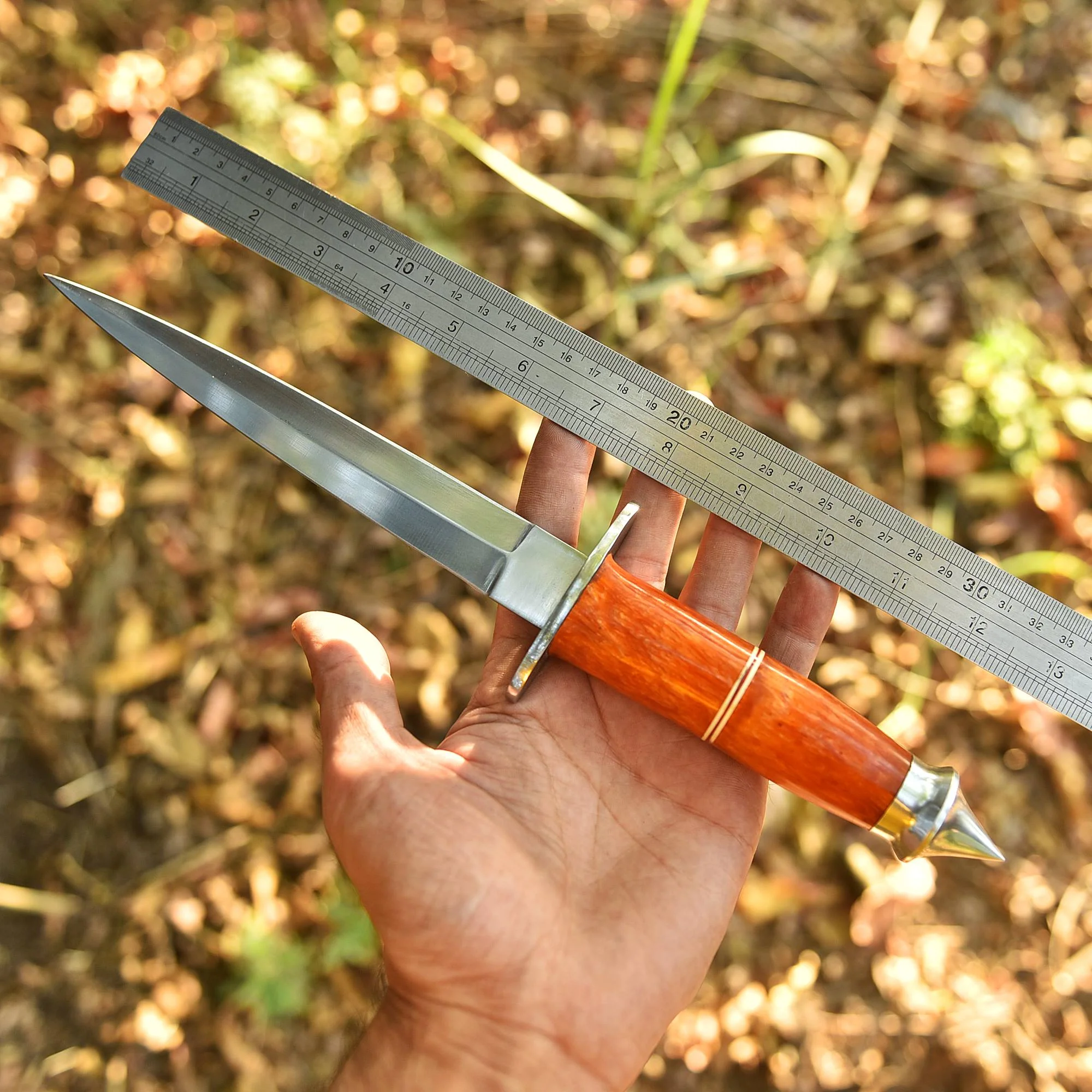 Heavy Duty Double Edge Carbon Steel High Polish Dagger Knife Resin Handle - Image 4
