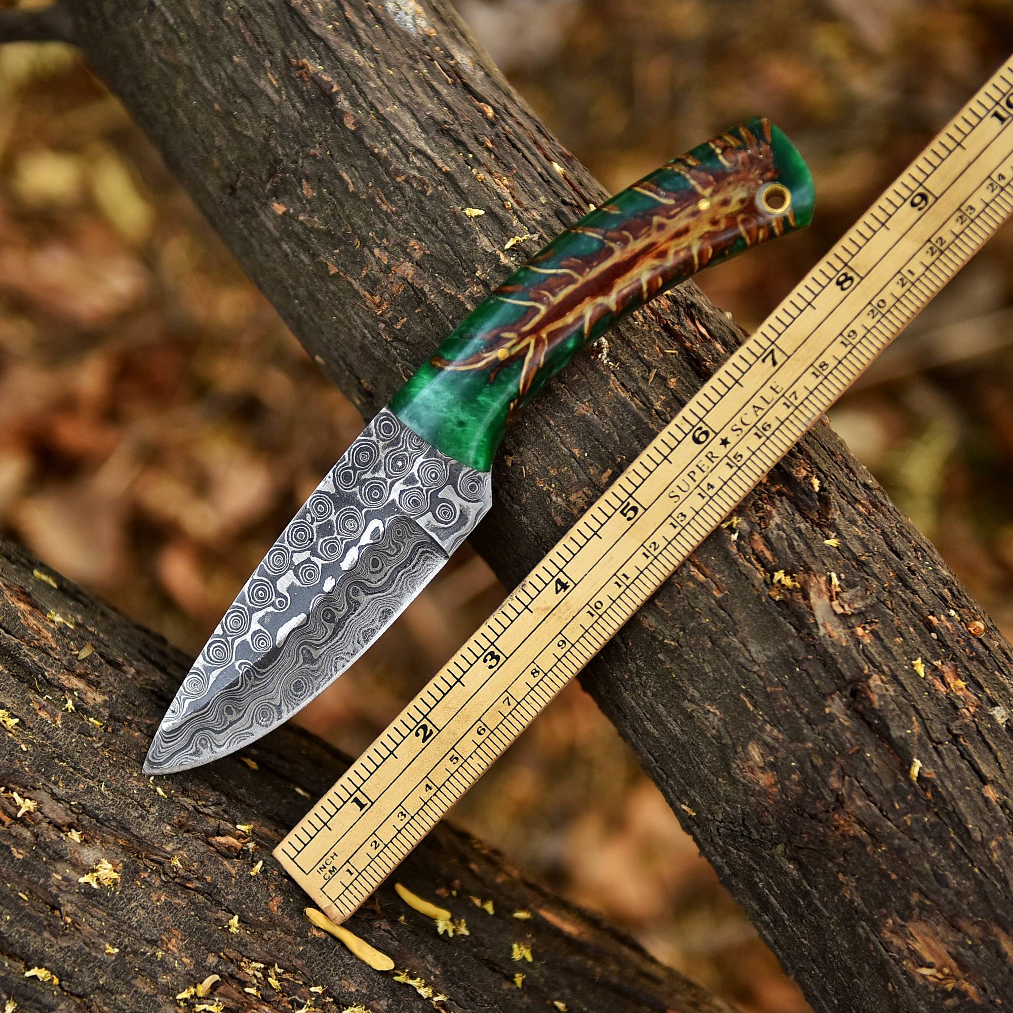 High End Handmade Damascus Skinner Outdoor Knife Pinecone Resin Handle - Image 4