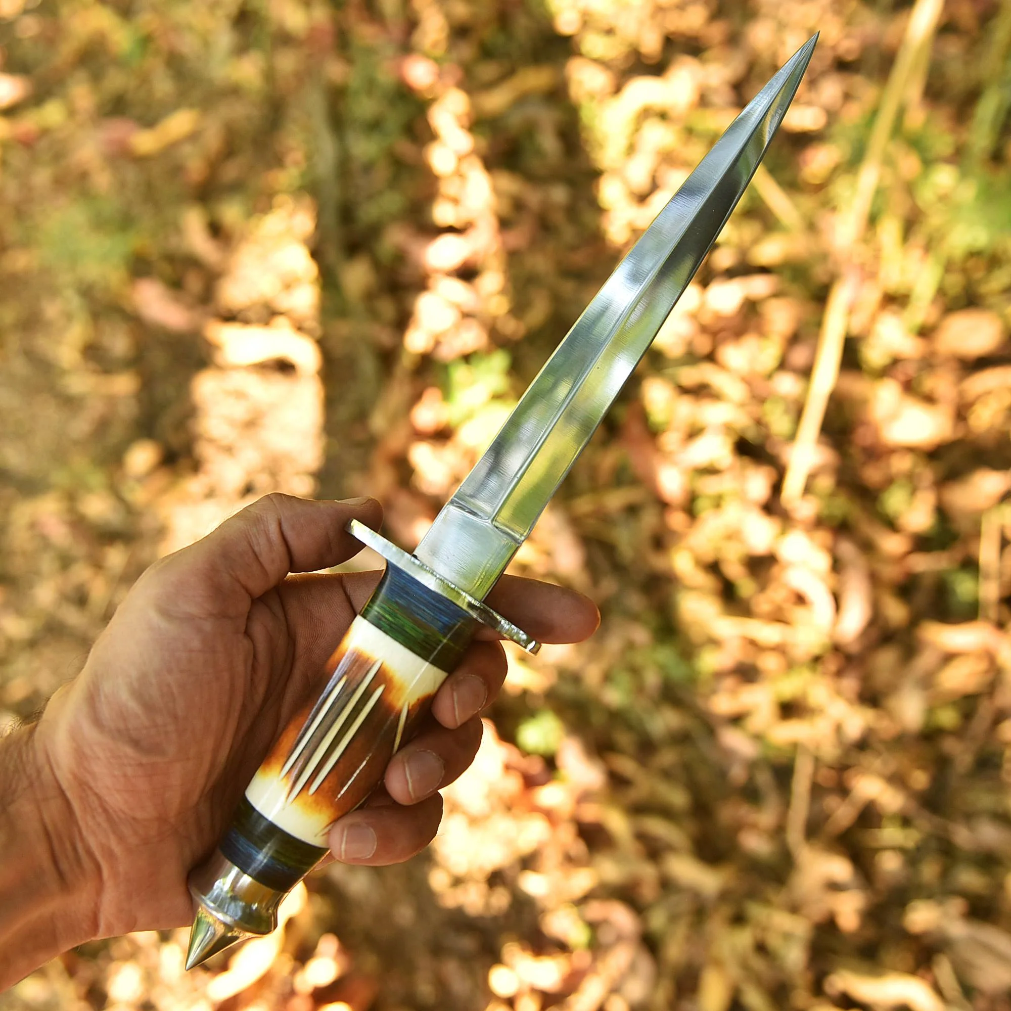 Luxury Custom Forged Hunting Carbon Steel Double Edge Dagger Stage Handle - Image 3