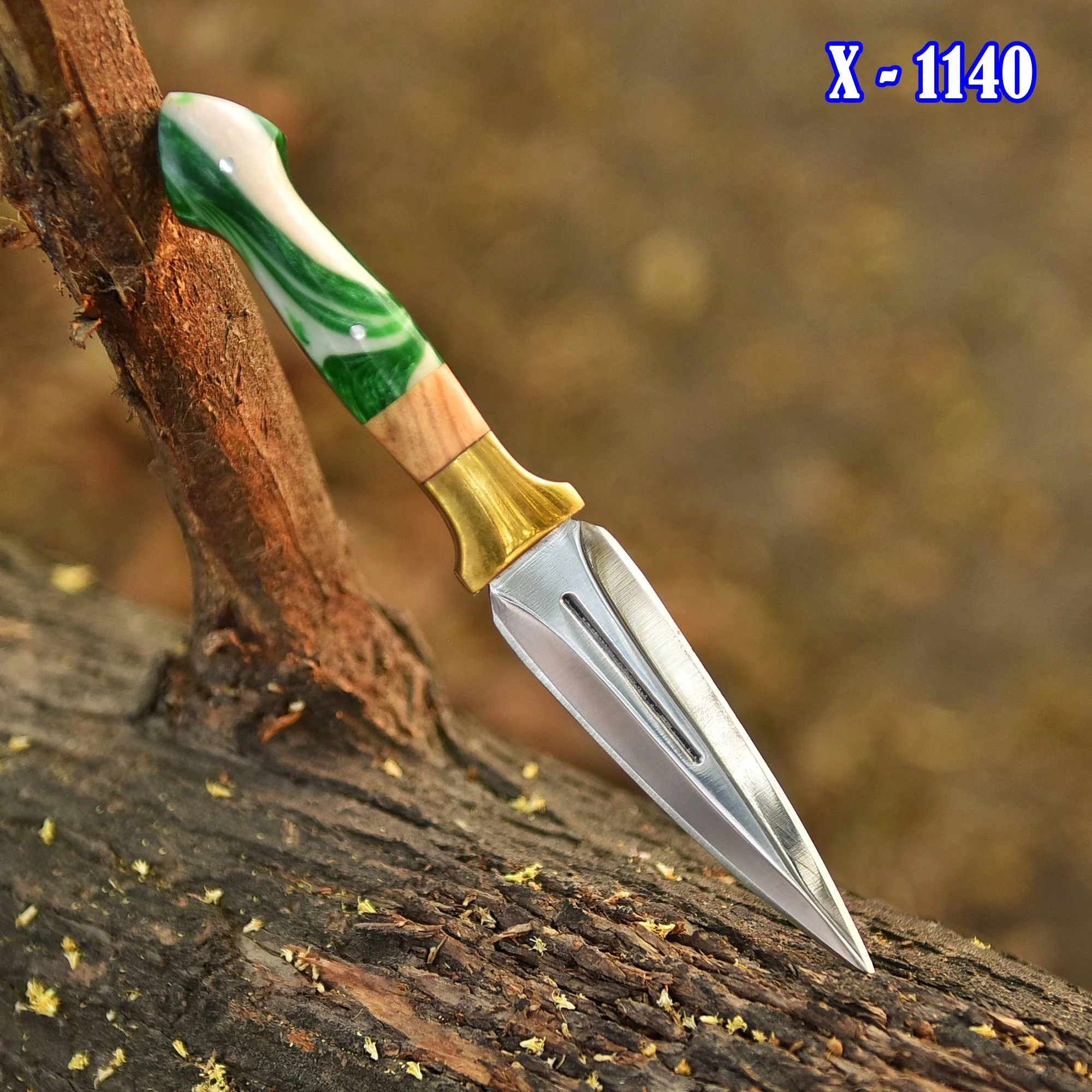 Luxury Handcrafted Double Edge Carbon Steel D2 Blade Dagger Knife - Image 2