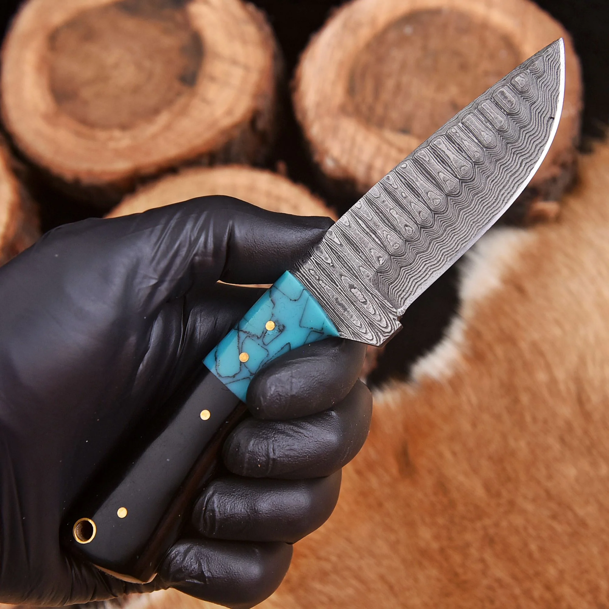 Outdoor Handmade Damascus Steel Tactical Skinner Knife Resin Handle - Image 3