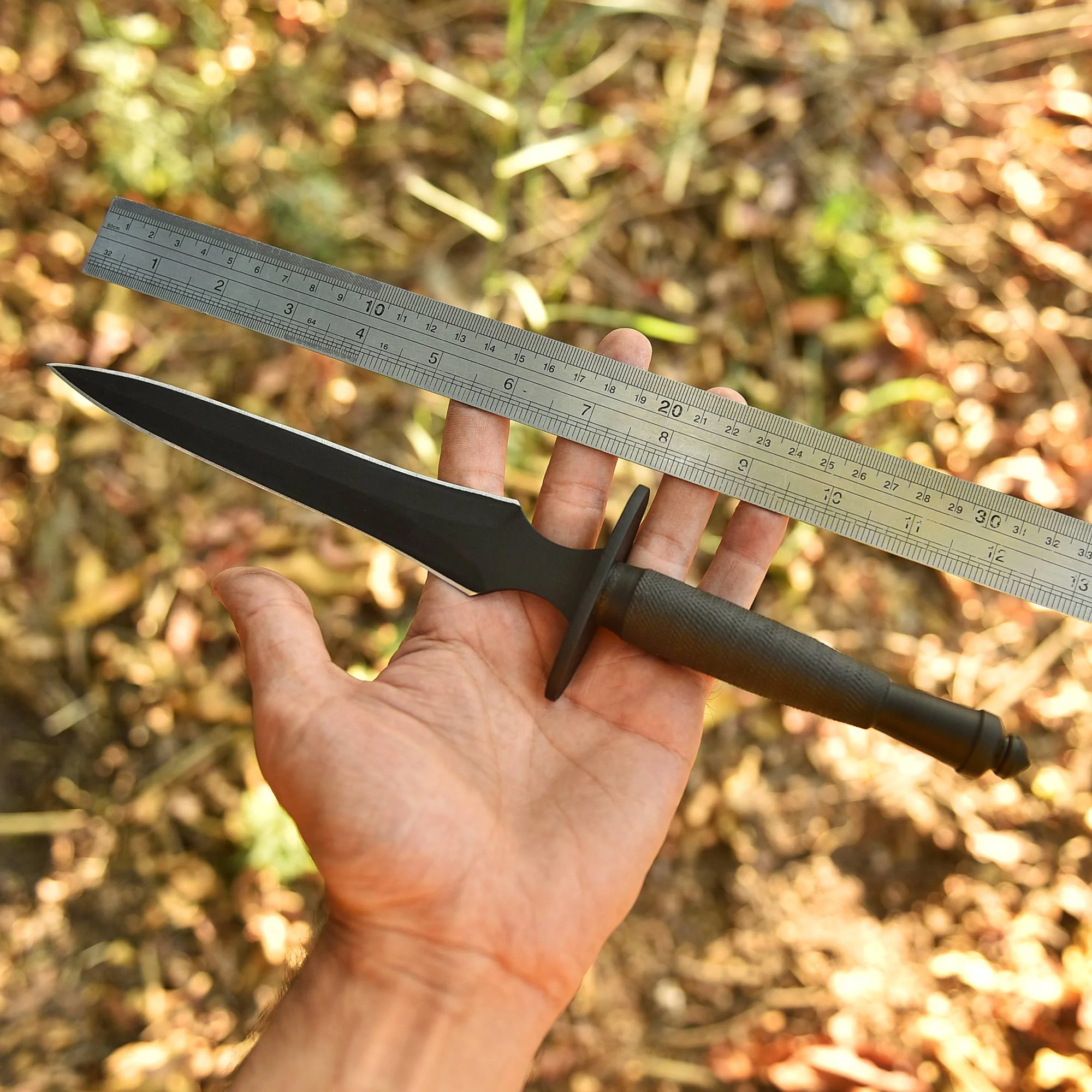 Premium Handmade Fixed Double Edge Carbon Steel Blade Full Tang Dagger Knife - Image 4