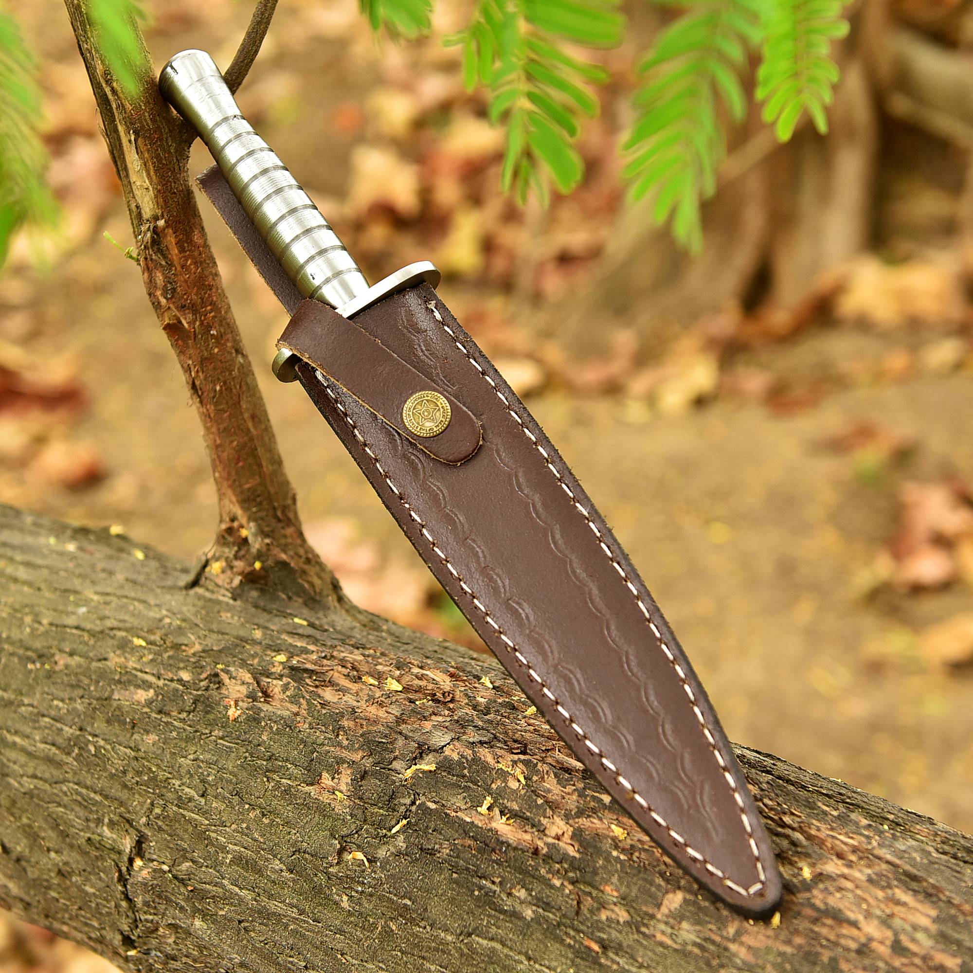 V-42 Devil's Brigade Double-Edged Blade US Special Forces WWII Knife With Sheath - Image 5